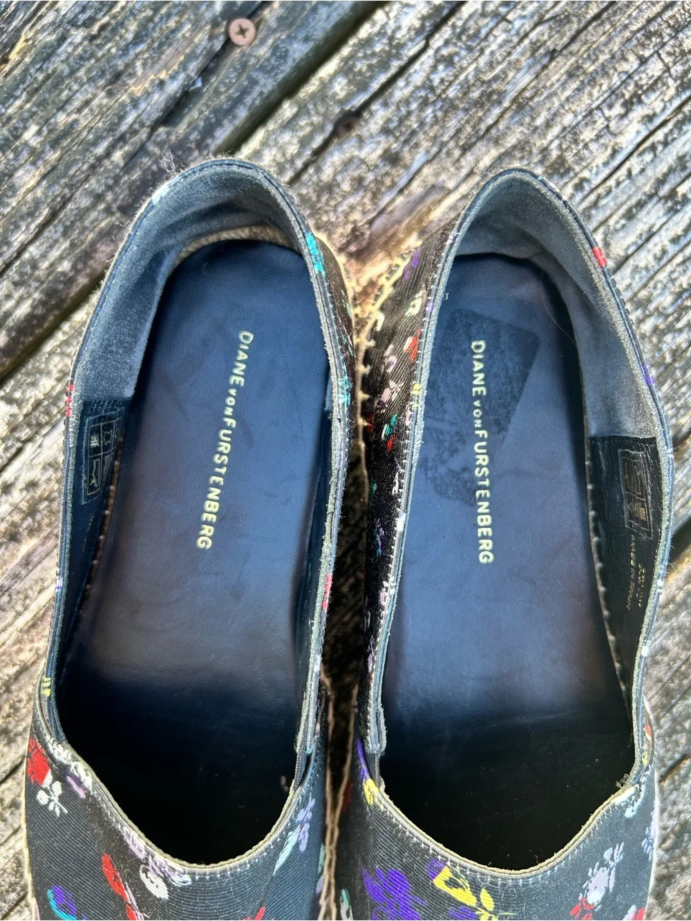 Diane Von Furstenberg Black Canvas Floral Loafers Espadrilles Platforms